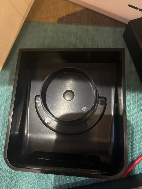 ニコンカメラ置き？（カメラ）の商品画像 - 査定依頼日：2025年5月12日 - 最高査定価格：1,000円