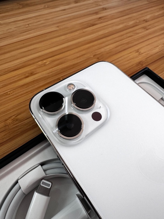 iPhone 13 Pro 128GB SIMフリー（スマホ）の商品画像 - 査定依頼日：2026年3月25日 - 最高査定価格：47,000円