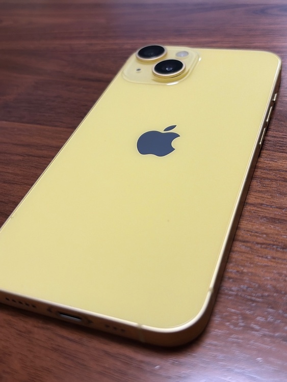 iPhone iPhone 14 256GB Softbank（スマホ）の商品画像 - 査定依頼日：2026年6月25日 - 最高査定価格：55,000円