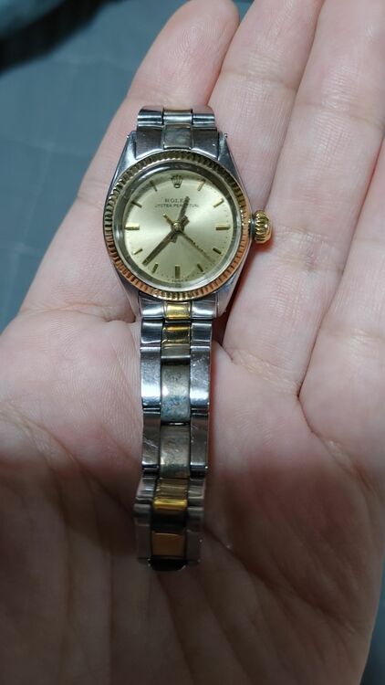 ロレックス パーペチュアル （高級時計）の商品画像 - 査定依頼日：2025年8月13日 - 最高査定価格：380,000円