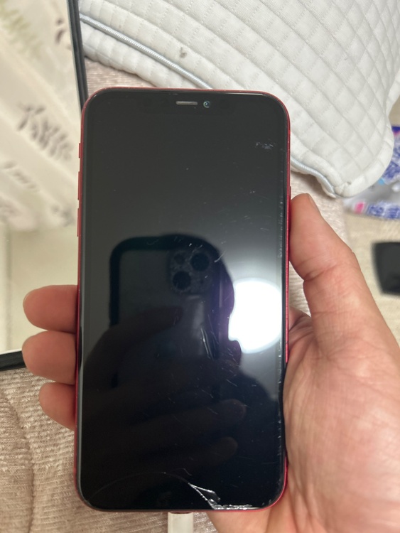 iPhone11 64GB SIMフリー（スマホ）の商品画像 - 査定依頼日：2026年4月5日 - 最高査定価格：16,000円