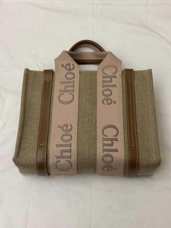 リネン製WOODYスモールトートバッグ（ブランドバッグ）の商品画像 - 査定依頼日：2025年3月25日 - 最高査定価格：55,000円