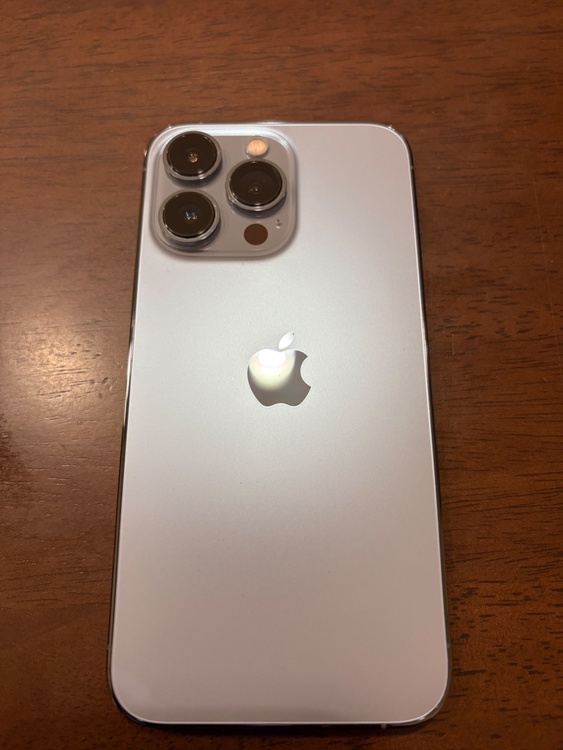 iPhone13pro（スマホ）の商品画像 - 査定依頼日：2026年3月2日 - 最高査定価格：28,000円