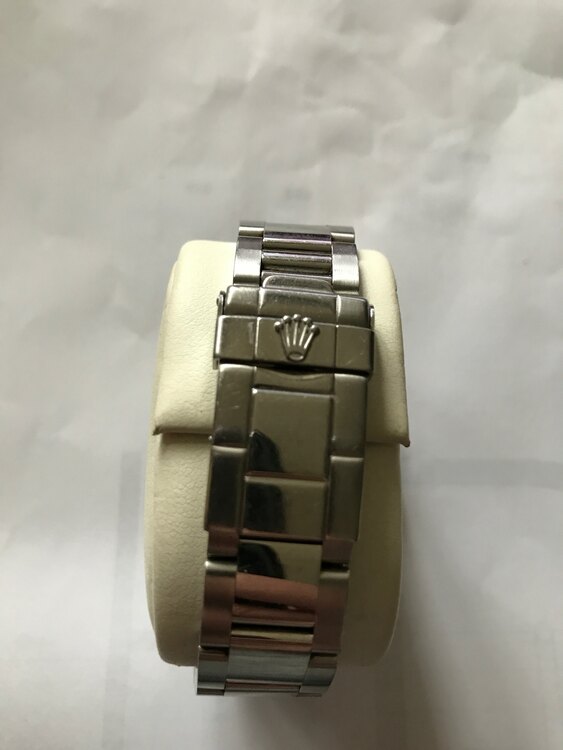 ロレックス デイトナ 1652（高級時計）の商品画像 - 査定依頼日：2025年4月18日 - 最高査定価格：4,500,000円