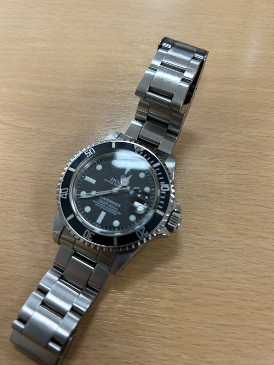 ロレックス サブマリーナー 168（高級時計）の商品画像 - 査定依頼日：2026年3月12日 - 最高査定価格：100,000円