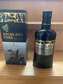 ウイスキー ハイランドパーク （お酒）の商品画像 - 査定依頼日：2025年4月20日 - 最高査定価格：5,000円