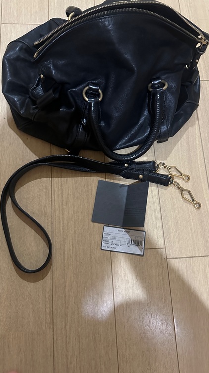 ミュウミュウ  （ブランドバッグ）の商品画像 - 査定依頼日：2025年8月13日 - 最高査定価格：50,000円