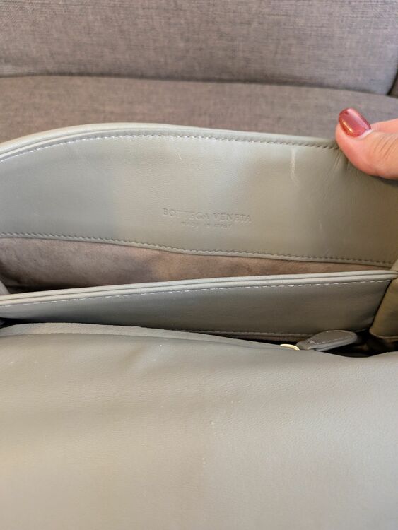 ボッテガ・ヴェネタ  （ブランドバッグ）の商品画像 - 査定依頼日：2025年12月3日 - 最高査定価格：80,000円