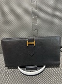 財布（ブランド財布・小物）の商品画像 - 査定依頼日：2025年8月2日 - 最高査定価格：10,000円