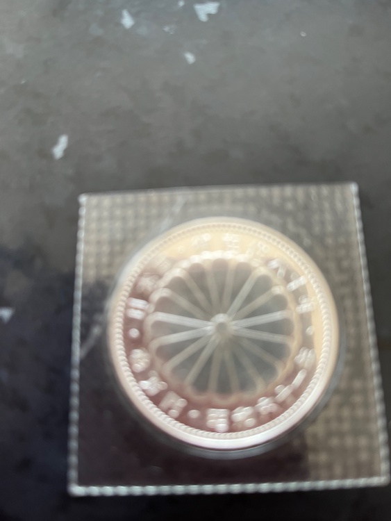 天皇在位60年記念銀貨（金・貴金属）の商品画像 - 査定依頼日：2026年1月18日 - 最高査定価格：10,000円