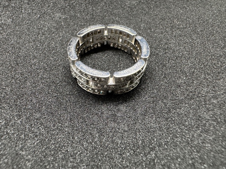 マイヨンパンテール　フルダイヤリング（金・貴金属）の商品画像 - 査定依頼日：2025年7月6日 - 最高査定価格：5,800,000円