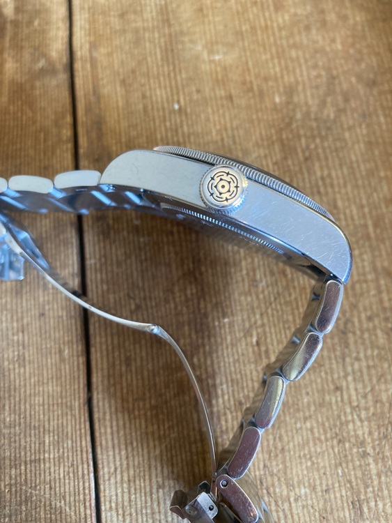 チューダー ブラックベイ 79220a（高級時計）の商品画像 - 査定依頼日：2025年7月15日 - 最高査定価格：380,000円