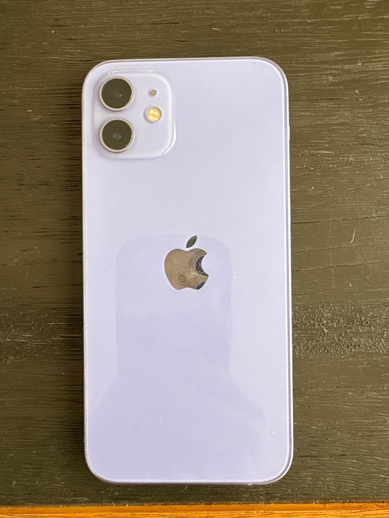 iPhone 12 128GB au（スマホ）の商品画像 - 査定依頼日：2026年2月16日 - 最高査定価格：24,000円