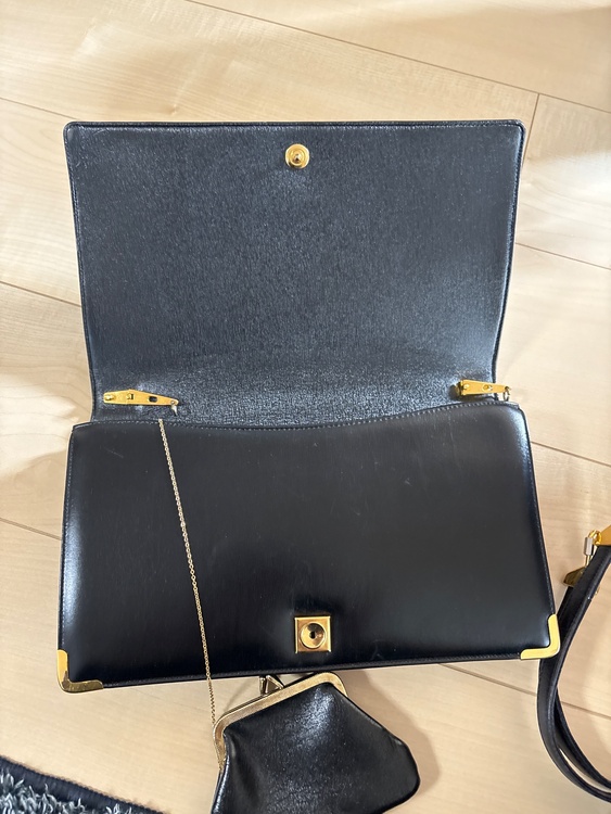 ディオール  （ブランドバッグ）の商品画像 - 査定依頼日：2025年12月13日 - 最高査定価格：8,000円