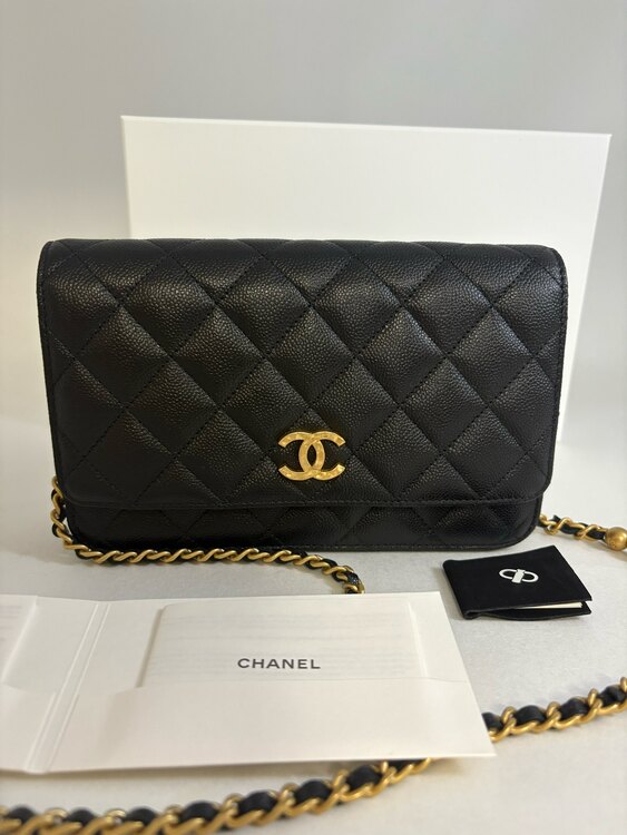 チェーンウォレット（ブランドバッグ）の商品画像 - 査定依頼日：2025年11月12日 - 最高査定価格：480,000円