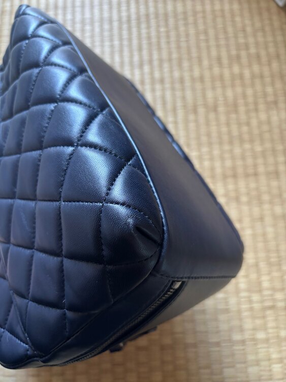 ショルダーバッグ（ブランドバッグ）の商品画像 - 査定依頼日：2025年4月12日 - 最高査定価格：350,000円