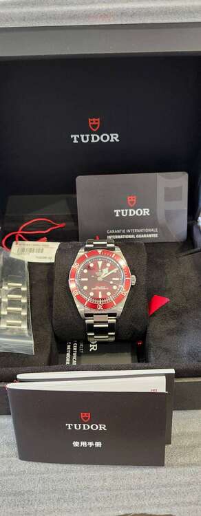 ブラックベイ58（高級時計）の商品画像 - 査定依頼日：2025年4月8日 - 最高査定価格：380,000円