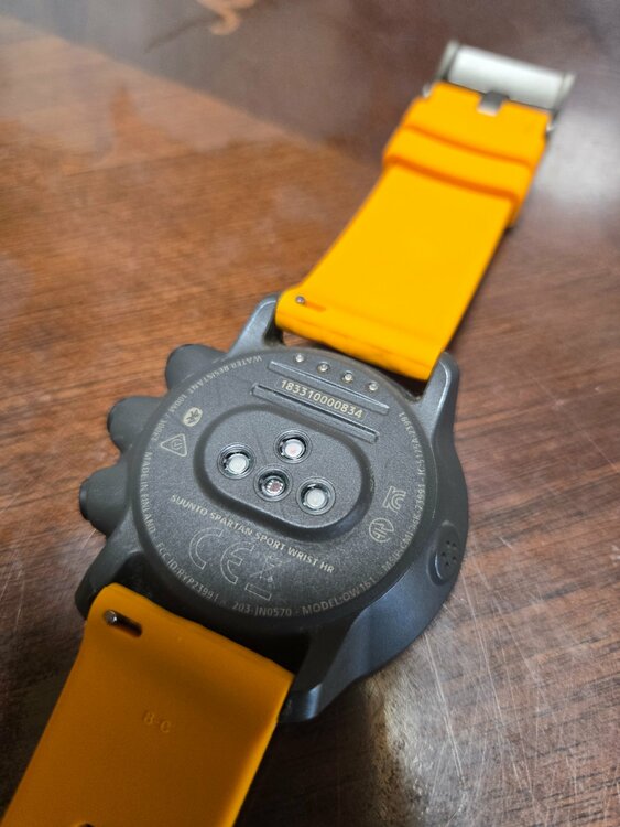 Suunto　Spartan Sport Wrist HR（その他のスポーツ用品）の商品画像 - 査定依頼日：2026年5月20日 - 最高査定価格：5,000円