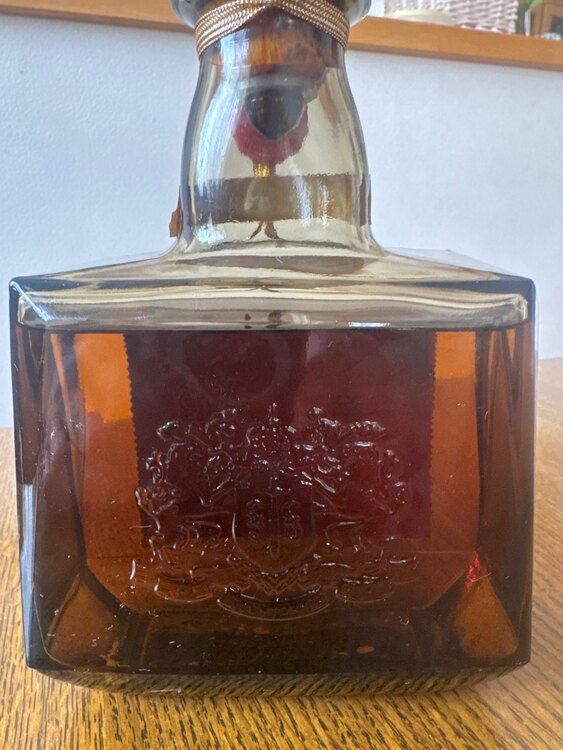 ウイスキー ウイスキー(その他) （お酒）の商品画像 - 査定依頼日：2025年5月5日 - 最高査定価格：1,200円