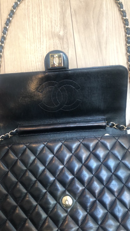 シャネル マトラッセ （ブランドバッグ）の商品画像 - 査定依頼日：2026年4月16日 - 最高査定価格：300,000円