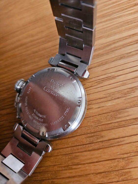 カルティエ パシャ w31058m7 2475 820064uf（高級時計）の商品画像 - 査定依頼日：2026年1月9日 - 最高査定価格：330,000円