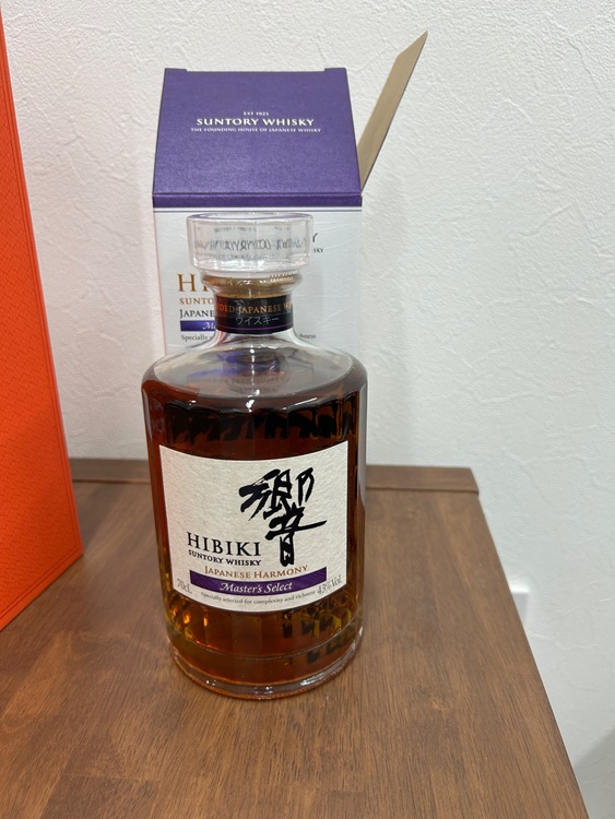 響マスター（お酒）の商品画像 - 査定依頼日：2025年7月1日 - 最高査定価格：15,000円