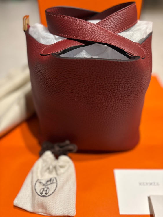 エルメス ピコタン （ブランドバッグ）の商品画像 - 査定依頼日：2025年6月16日 - 最高査定価格：500,000円