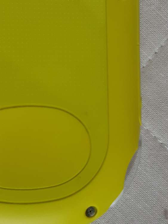 Ps vita ライトグリーン/ホワイト PCH-2000ZA13（ゲーム機本体・ゲームソフト）の商品画像 - 査定依頼日：2023年1月29日 - 最高査定価格：5,500円