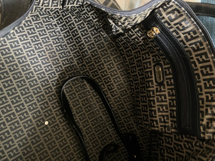 ボストンバック（ブランドバッグ）の商品画像 - 査定依頼日：2025年11月11日 - 最高査定価格：60,000円