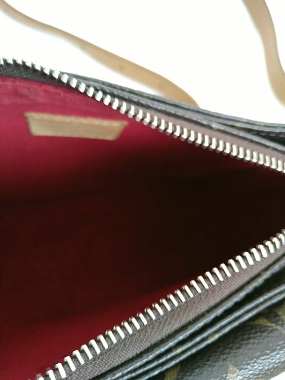 ヴィバシテPM（ブランドバッグ）の商品画像 - 査定依頼日：2025年9月25日 - 最高査定価格：115,000円