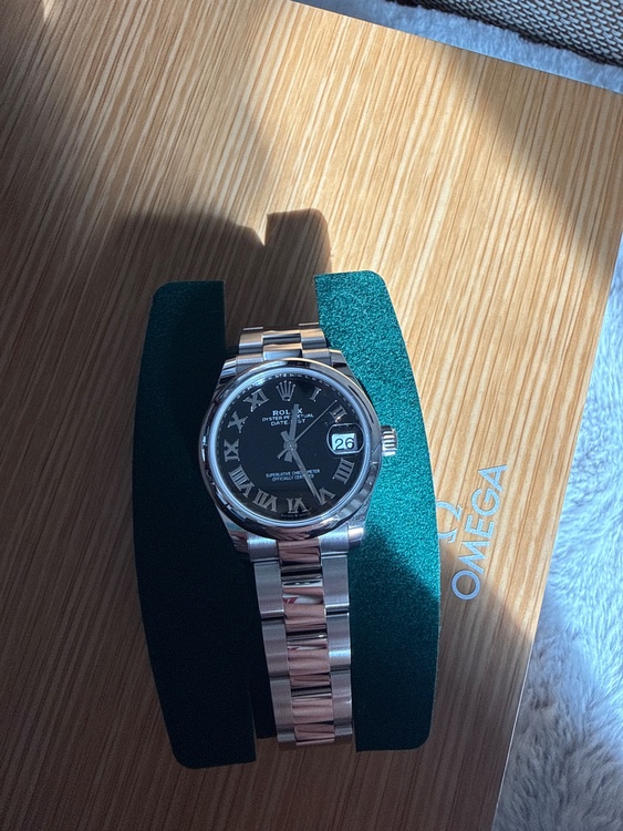 ロレックス デイトジャスト 27824（高級時計）の商品画像 - 査定依頼日：2026年2月11日 - 最高査定価格：1,230,000円