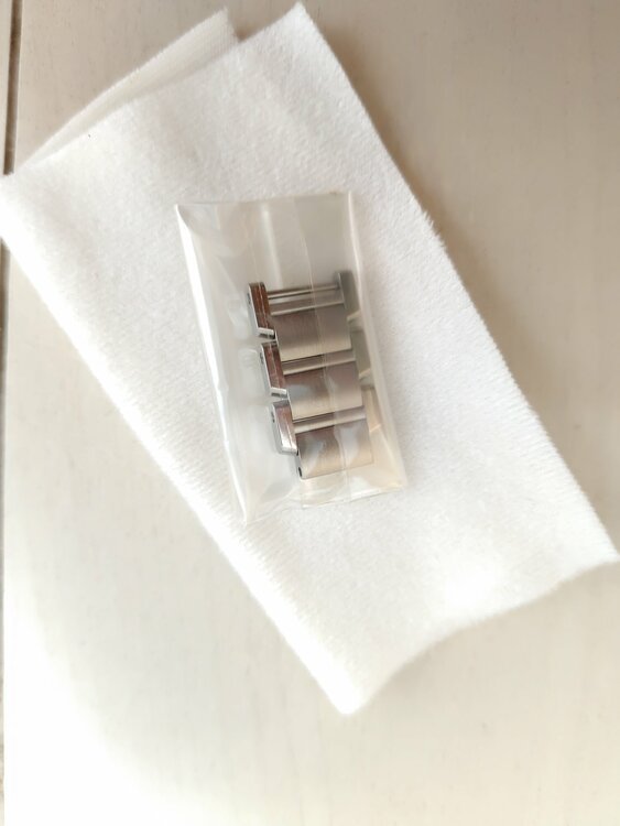 カルティエ タンク （高級時計）の商品画像 - 査定依頼日：2026年1月6日 - 最高査定価格：350,000円