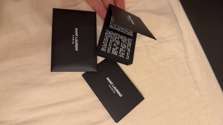 イブサンローラン  （ブランドバッグ）の商品画像 - 査定依頼日：2025年9月4日 - 最高査定価格：40,000円