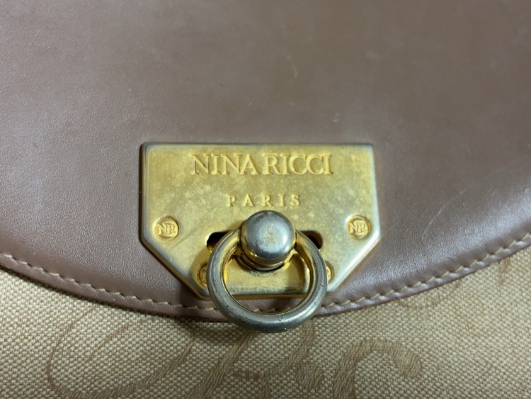 NINARICH ショルダーバッグ（ブランドバッグ）の商品画像 - 査定依頼日：2025年12月2日 - 最高査定価格：500円