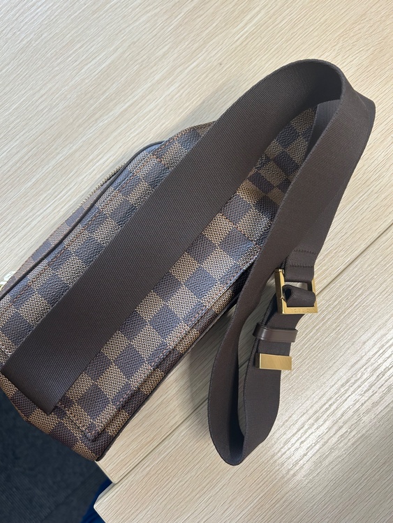 ブレラ（ブランドバッグ）の商品画像 - 査定依頼日：2026年3月12日 - 最高査定価格：70,000円