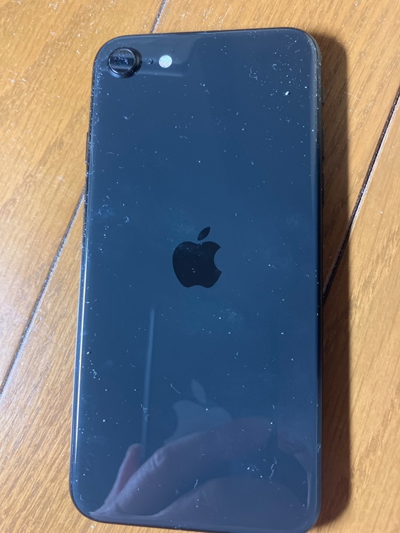 iPhone SE 2世代（スマホ）の商品画像 - 査定依頼日：2026年3月28日 - 最高査定価格：13,000円