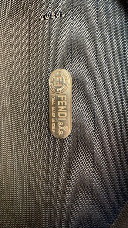 フェンディ  （ブランドバッグ）の商品画像 - 査定依頼日：2026年1月20日 - 最高査定価格：40,000円