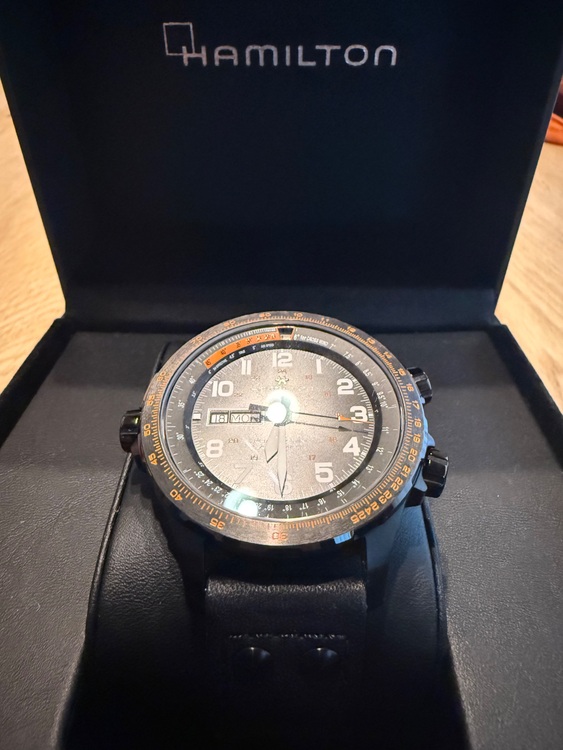 ハミルトン（古着・ファッション）の商品画像 - 査定依頼日：2025年8月18日 - 最高査定価格：30,000円