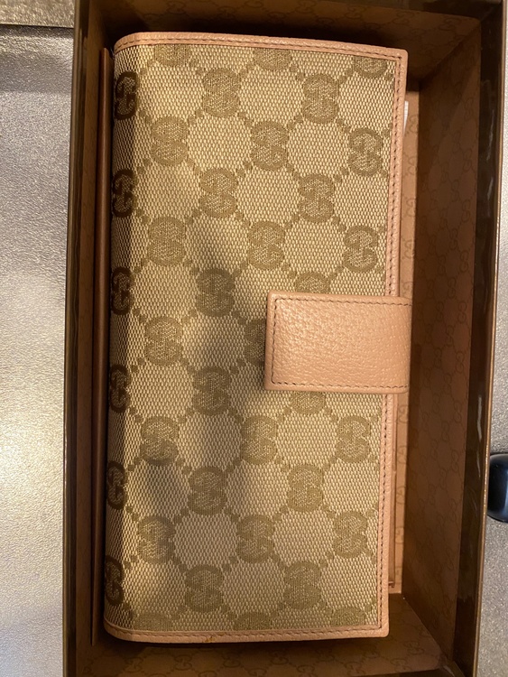 グッチ  （ブランドバッグ）の商品画像 - 査定依頼日：2026年3月3日 - 最高査定価格：15,000円