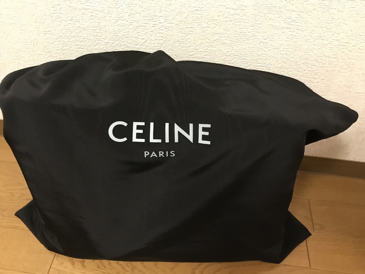 セリーヌ  ホリゾンタル　カバ　キャンバストートバッグ（ブランドバッグ）の商品画像 - 査定依頼日：2020年8月2日 - 最高査定価格：100,000円