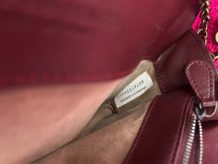 ショルダーバッグ（ブランドバッグ）の商品画像 - 査定依頼日：2025年4月17日 - 最高査定価格：70,000円