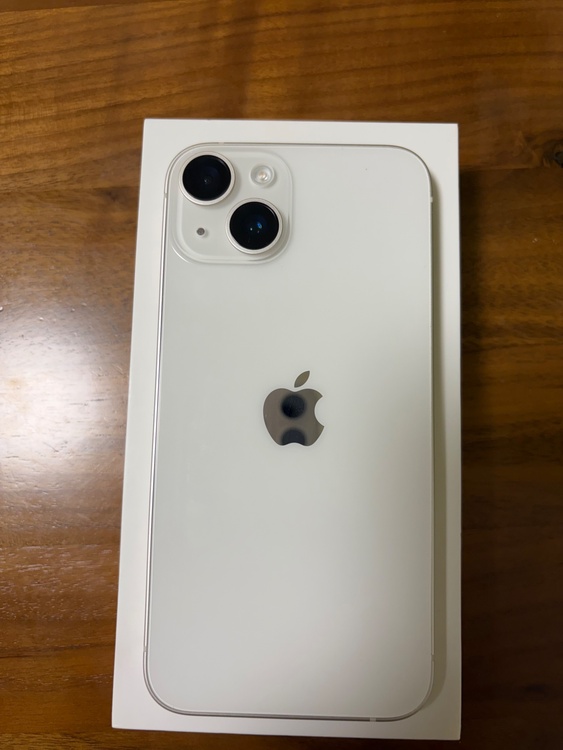 海外版 iPhone 14 256GB SIMフリー（Dual SIM）（スマホ）の商品画像 - 査定依頼日：2026年6月6日 - 最高査定価格：55,000円
