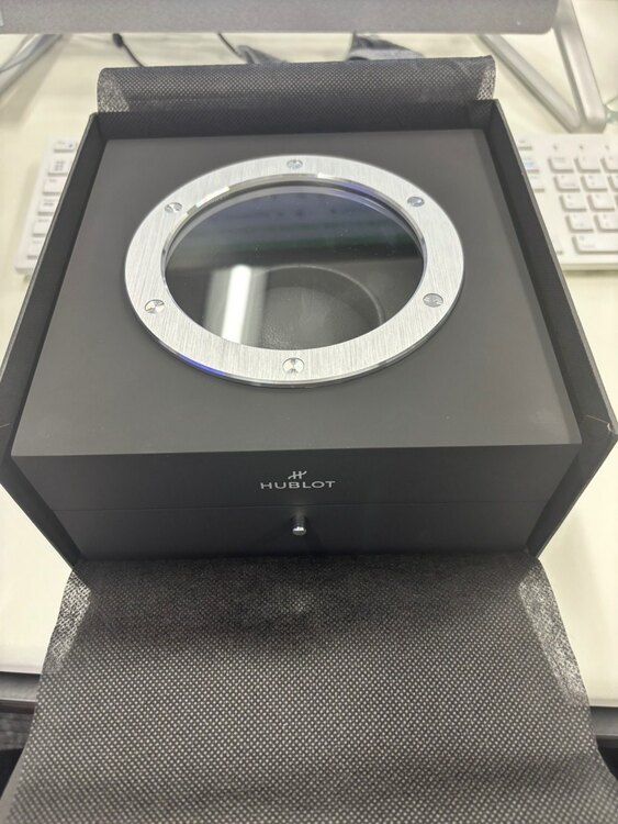 ウブロ クラシックフュージョン 166378（高級時計）の商品画像 - 査定依頼日：2025年4月16日 - 最高査定価格：550,000円