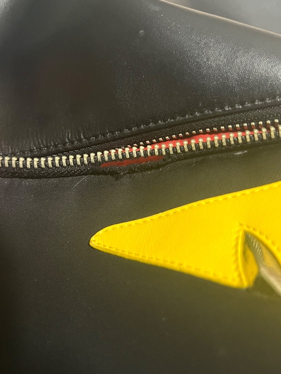 フェンディ  （ブランドバッグ）の商品画像 - 査定依頼日：2025年8月27日 - 最高査定価格：30,000円