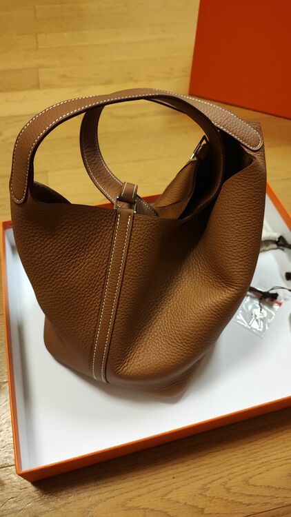 エルメス ピコタン （ブランドバッグ）の商品画像 - 査定依頼日：2025年6月19日 - 最高査定価格：600,000円