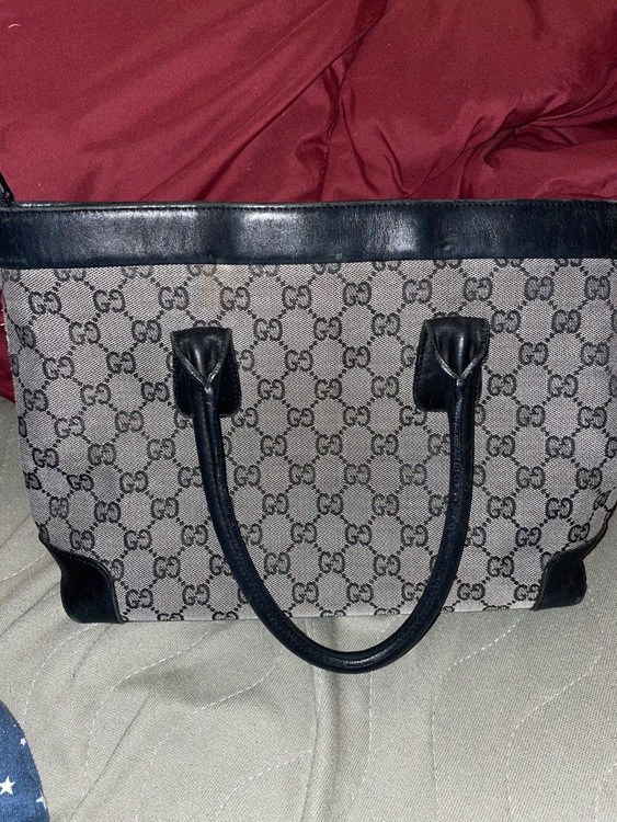 グッチ  （ブランドバッグ）の商品画像 - 査定依頼日：2025年10月25日 - 最高査定価格：30,000円