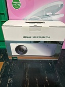 プロジェクター（家電）の商品画像 - 査定依頼日：2025年11月19日 - 最高査定価格：3,000円
