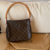ルイヴィトン モノグラム ルーピング MM M51146 ショルダーバッグ（ブランドバッグ）の商品画像 - 査定依頼日：2026年3月22日 - 最高査定価格：100,000円