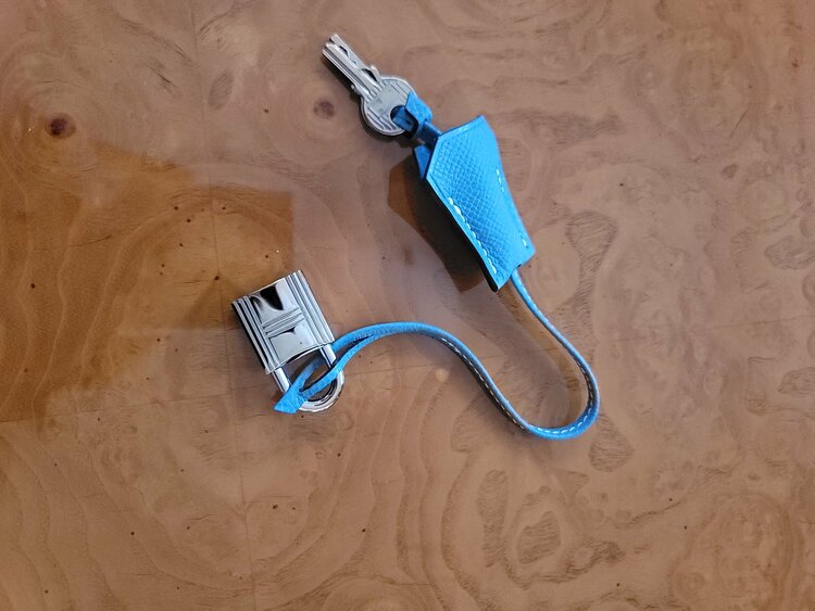 オータクロア32（ブランドバッグ）の商品画像 - 査定依頼日：2026年1月6日 - 最高査定価格：1,300,000円