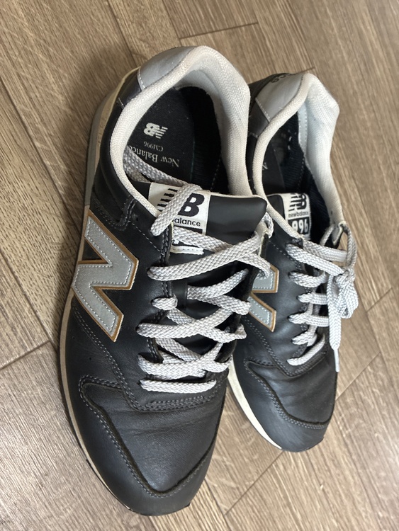 ニューバランス　996（古着・ファッション）の商品画像 - 査定依頼日：2026年7月4日 - 最高査定価格：1,000円